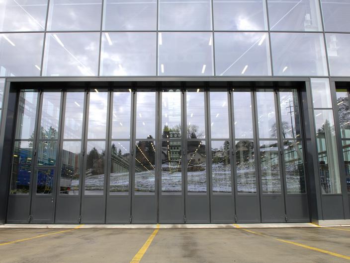 Sliding Folding Doors Glasfassade